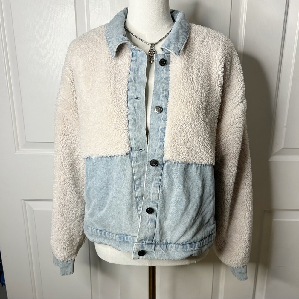 THREAD & SUPPLY
Sherpa Denim Jacket (Size L) - Picture 5 of 12